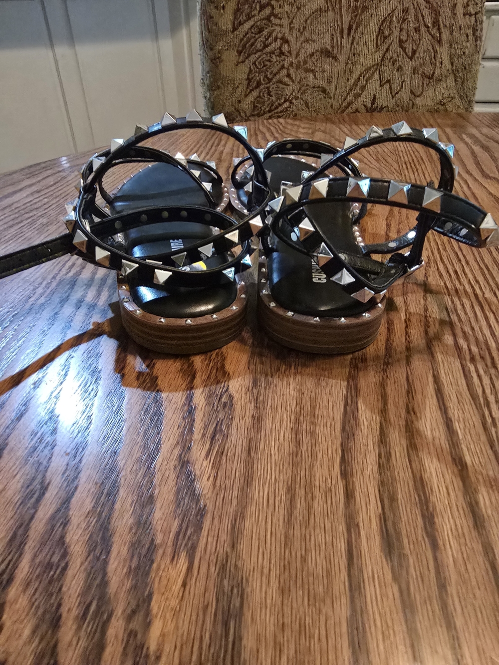 Cushionaire Black Studded Ankle-Strap Women's Sandals Size 9 - Picture 4 of 5